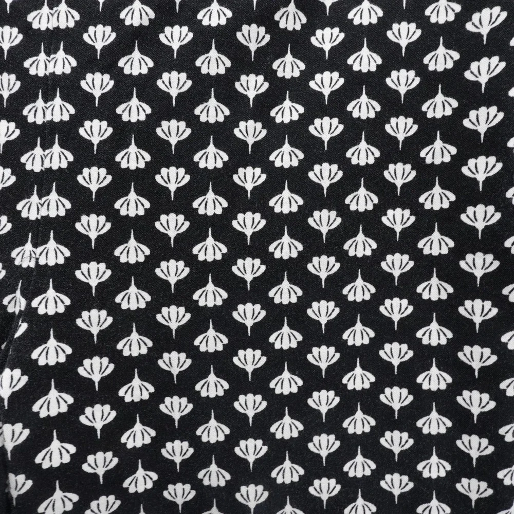 Talbots Floral Print Pants Black White 10P‎ Womens Stretch Cropped Trousers - Picture 6 of 16